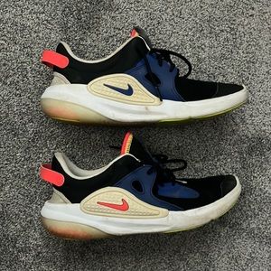 Used - Nike Joyride Sneaker - Sz 10